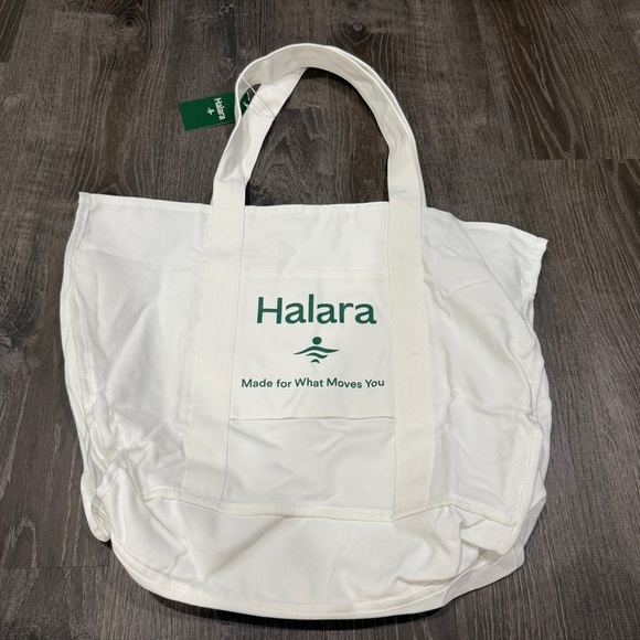 NWT Halara White Letter Print Casual Canvas Tote Bag - Picture 2 of 3